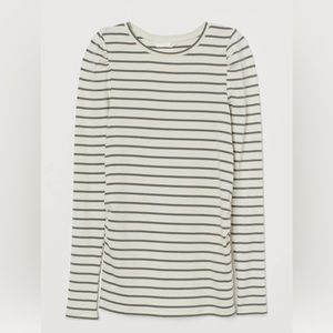MAMA puff-sleeved striped top